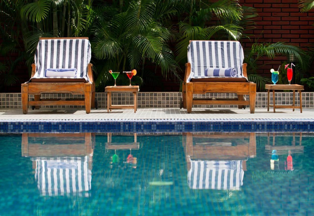 The Piccadily Otel Lucknow Dış mekan fotoğraf