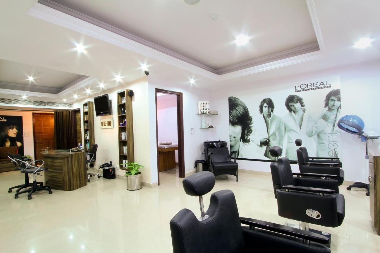 The Piccadily Otel Lucknow Dış mekan fotoğraf