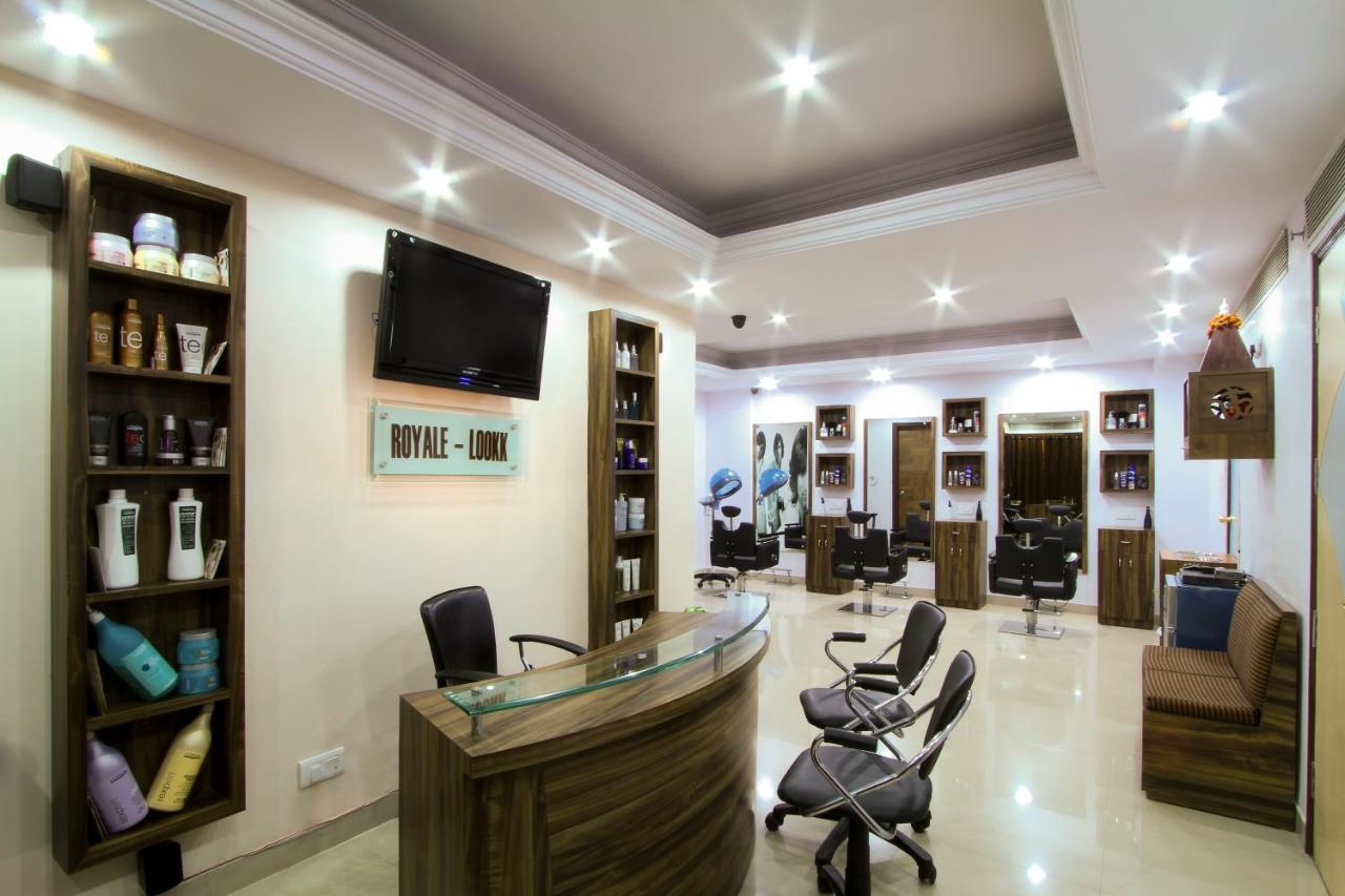 The Piccadily Otel Lucknow Dış mekan fotoğraf