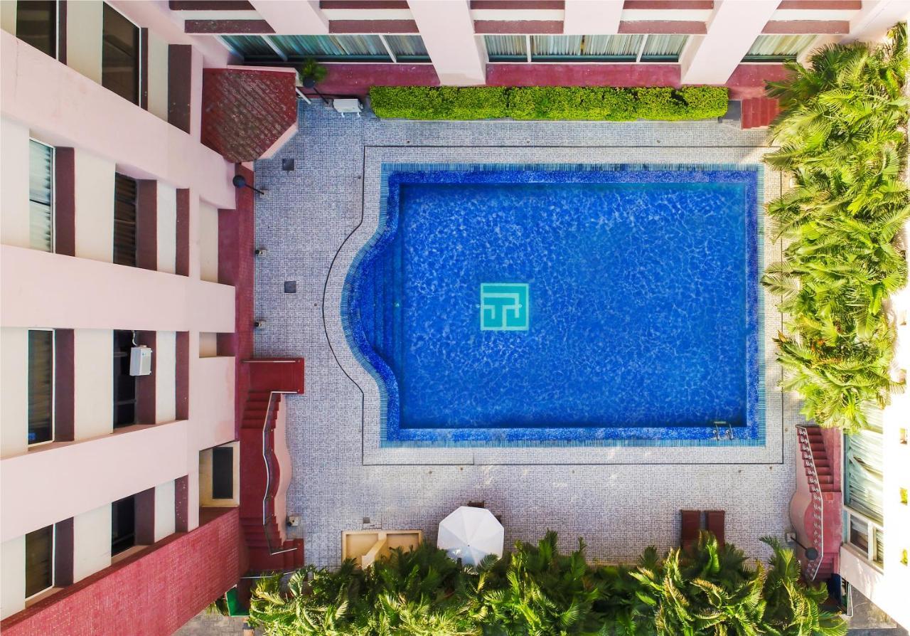 The Piccadily Otel Lucknow Dış mekan fotoğraf